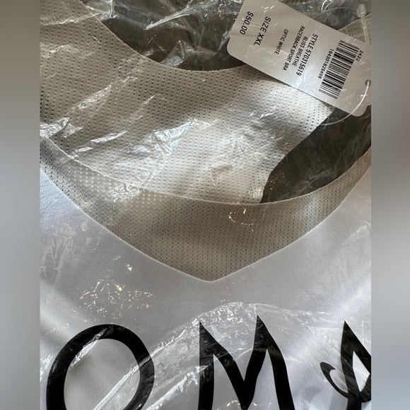 SOMA Bliss Breathe Racerback Sport Bra. New in bag with tag attached tag. - Picture 7 of 9